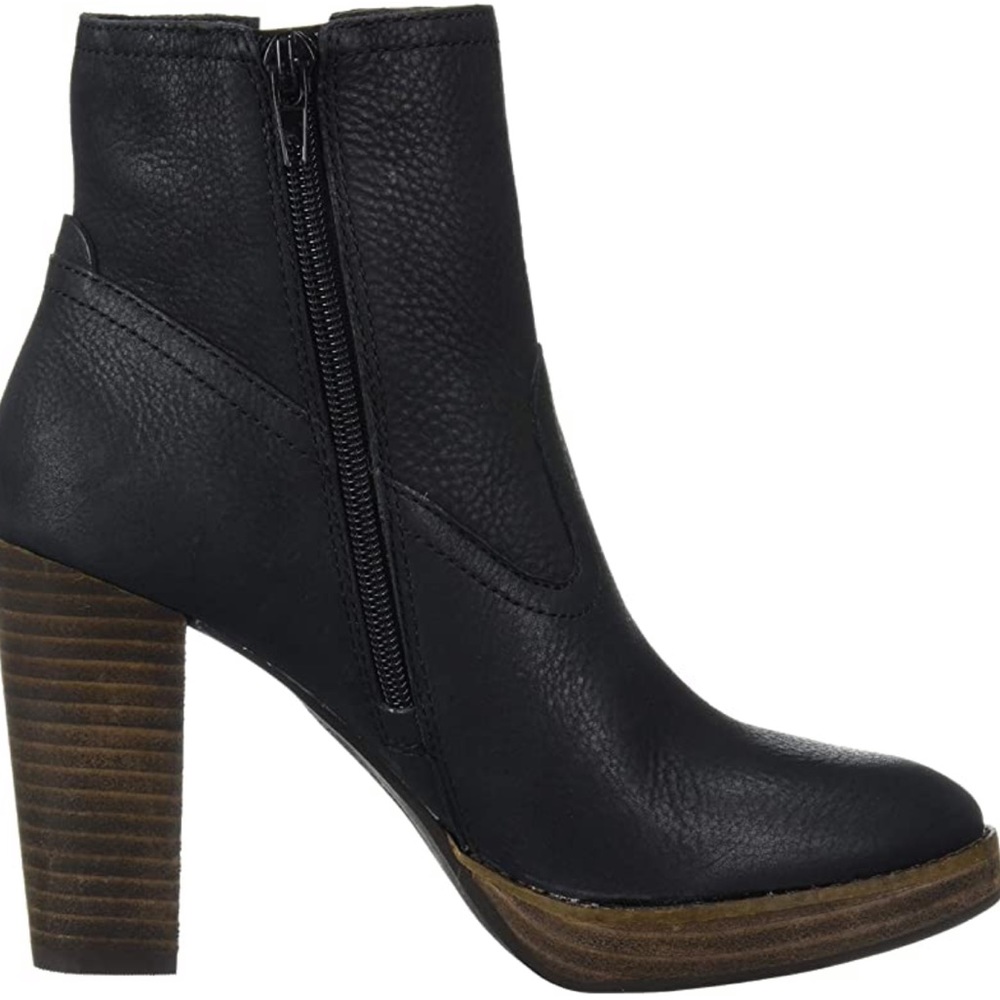 Lucky Brand Leather Quintei Booties Size 7